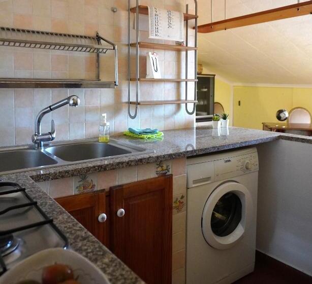 پانسیون L  Asfodelo