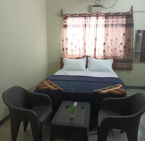 膳宿费 La Villa Rani