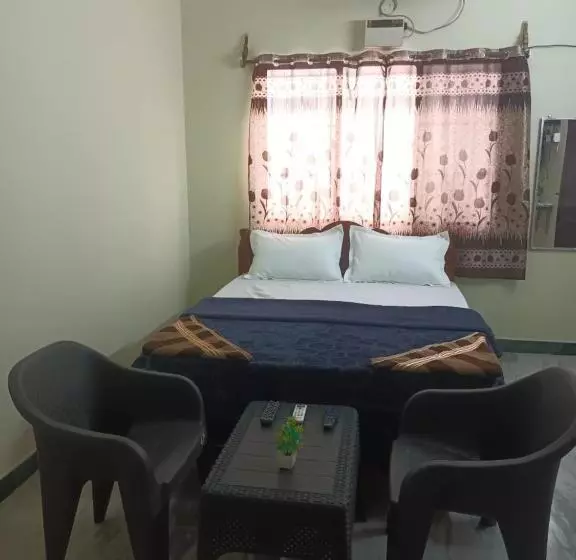 ペンション La Villa Rani