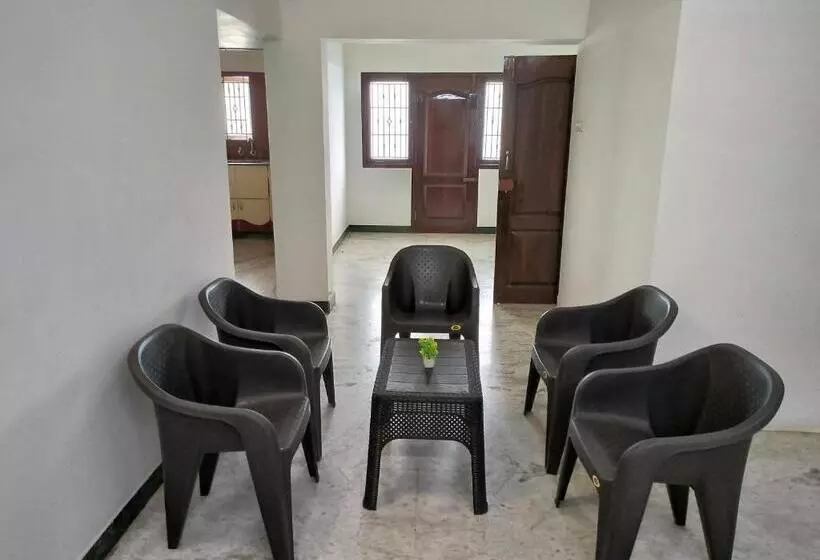 ペンション La Villa Rani