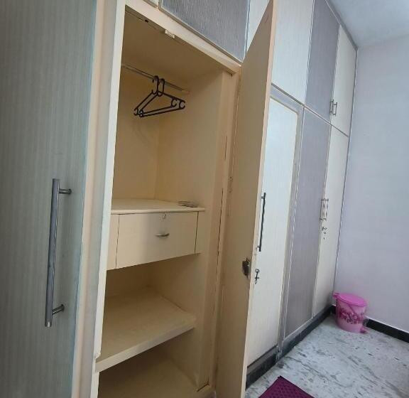 膳宿费 La Villa Rani