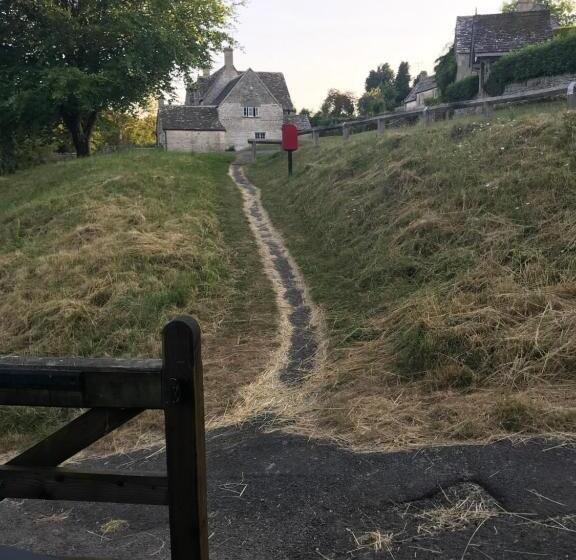 Pensió The Old Post Office Studio Apartment In A Beautiful Cotswold Village