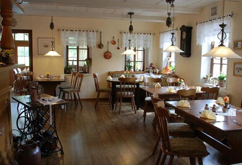 펜션 Weißer Stein Jonsdorf