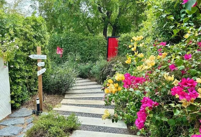 Rakmak Kan Resort & Cafe