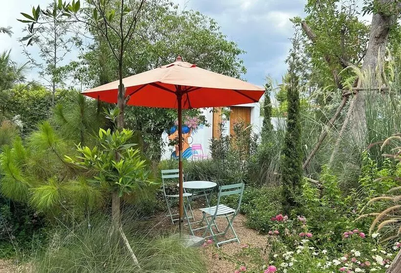 Rakmak Kan Resort & Cafe