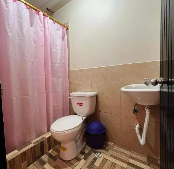 ユースホステル Casa De Hospedaje Pedernales