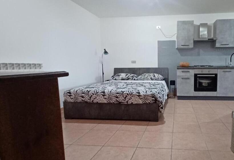 住宿加早餐 La Tana Di Otto