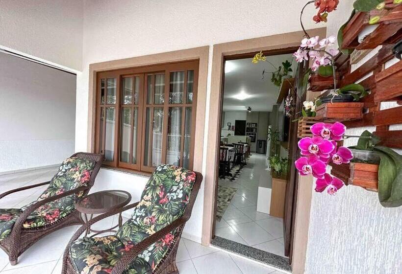 تختخواب و صبحانه Quarto 2 Hospedaria Orquídeas De Bombinhas Com Delicioso Café Da Manhã Incluso