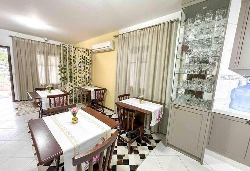 تختخواب و صبحانه Quarto 3 Hospedaria Orquídeas De Bombinhas Com Delicioso Café Da Manhã Incluso