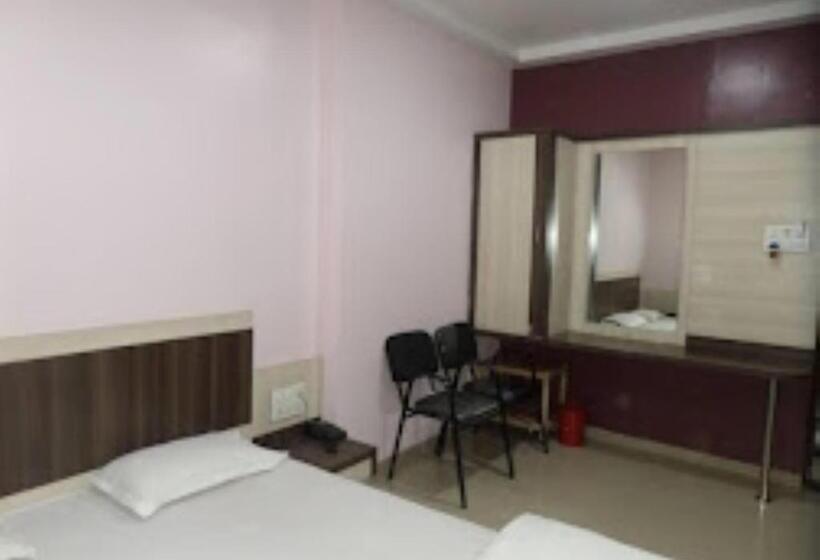 Hotel Amit Plaza Dhule