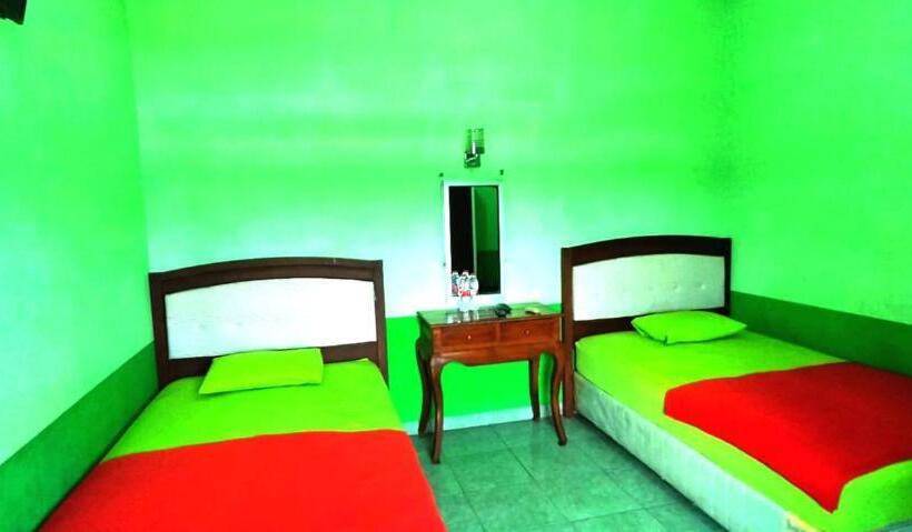 בית מלון כפרי Capital O 93331 By Hexa Niaga Hospitalita