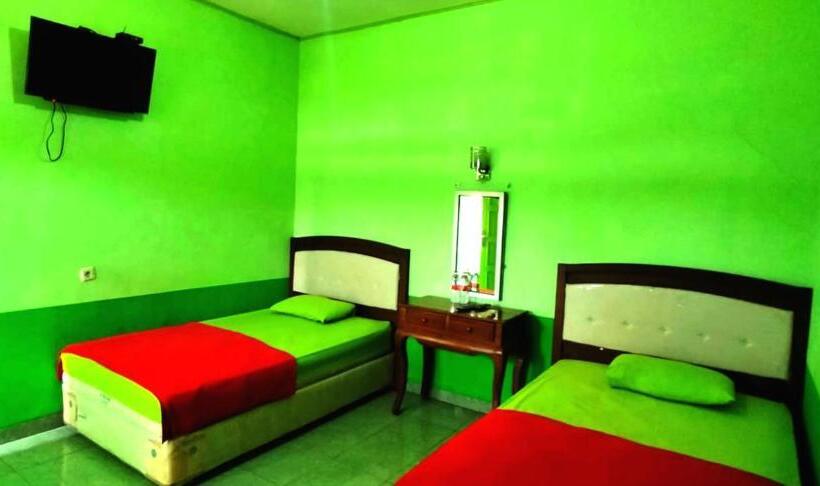 בית מלון כפרי Capital O 93331 By Hexa Niaga Hospitalita