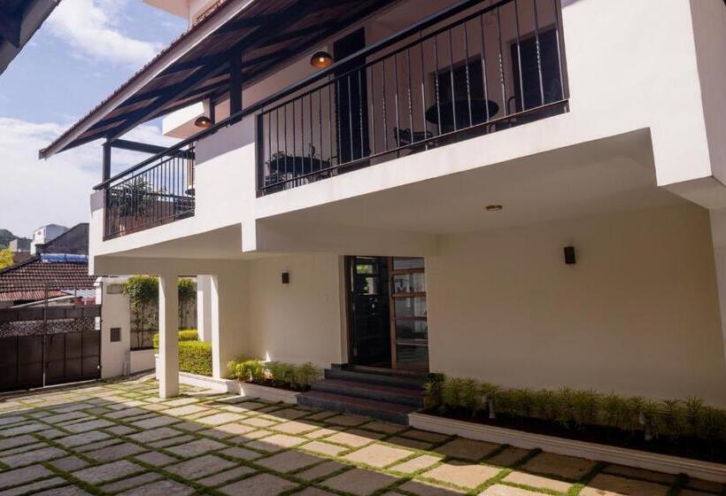 فندق Dutch Manor Boutique