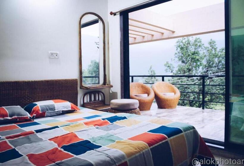 Hotel Jambrung Villas And Apartment With Common Pool Capacity Upto 50 People