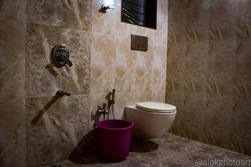 Hotel Jambrung Villas And Apartment With Common Pool Capacity Upto 50 People