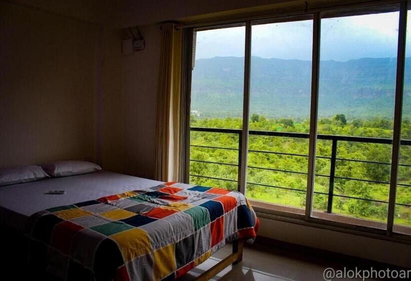 Hotel Jambrung Villas And Apartment With Common Pool Capacity Upto 50 People