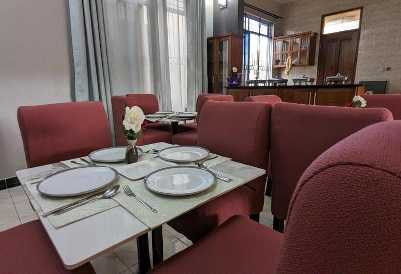 هتل Lilisha Executive Lodge