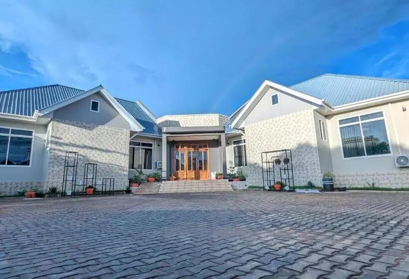 هتل Lilisha Executive Lodge