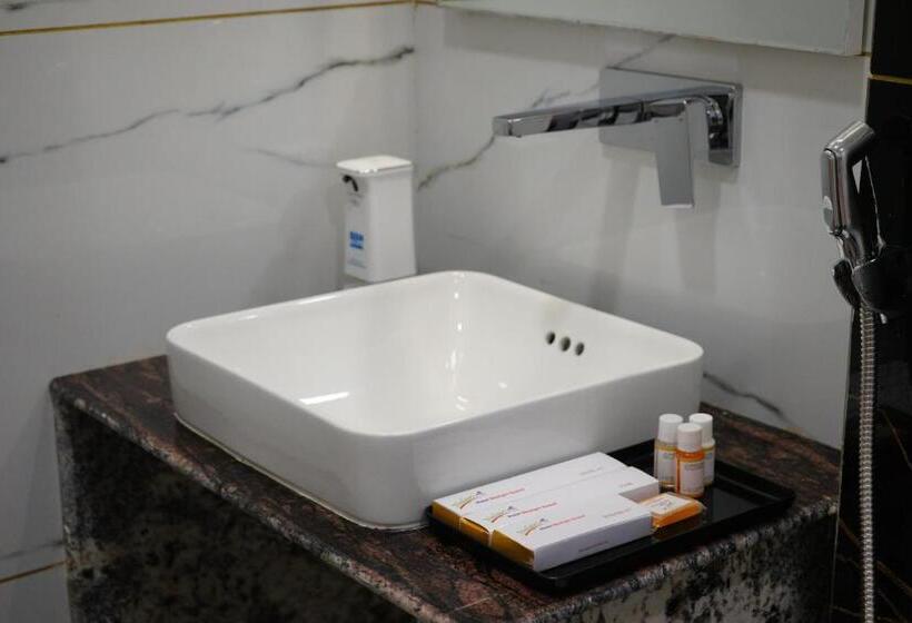 Hôtel Neelgiri Grand