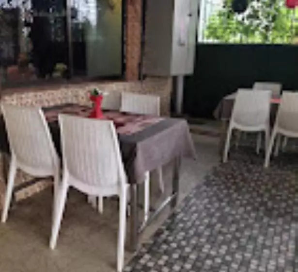 ホテル Swagatam And Restaurant, Chhattisgarh