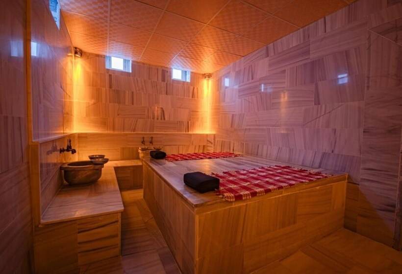 هتل Tantan Cappadocia House