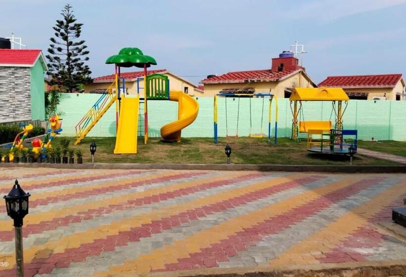 I Light Beach Resort