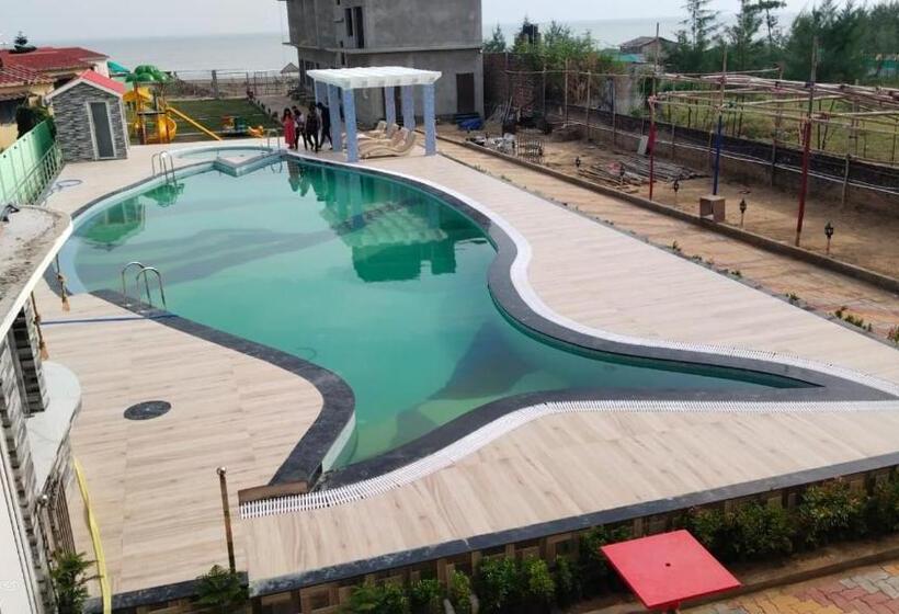 I Light Beach Resort