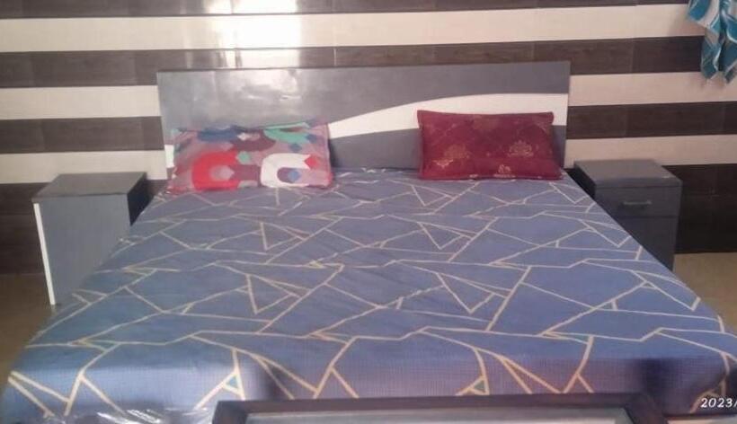 Oyo Flagship Siddharth Hotel & Restaurant