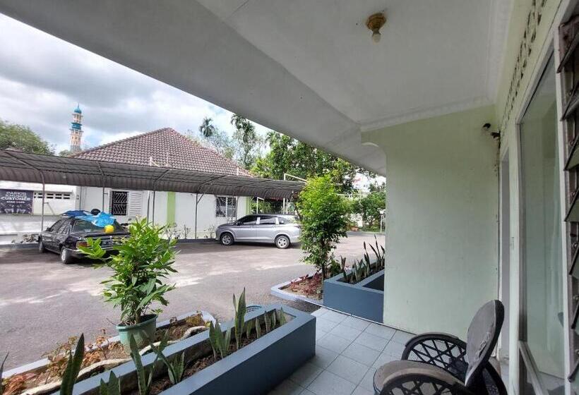 פנסיון Grand Syariah Guest House Humanitas