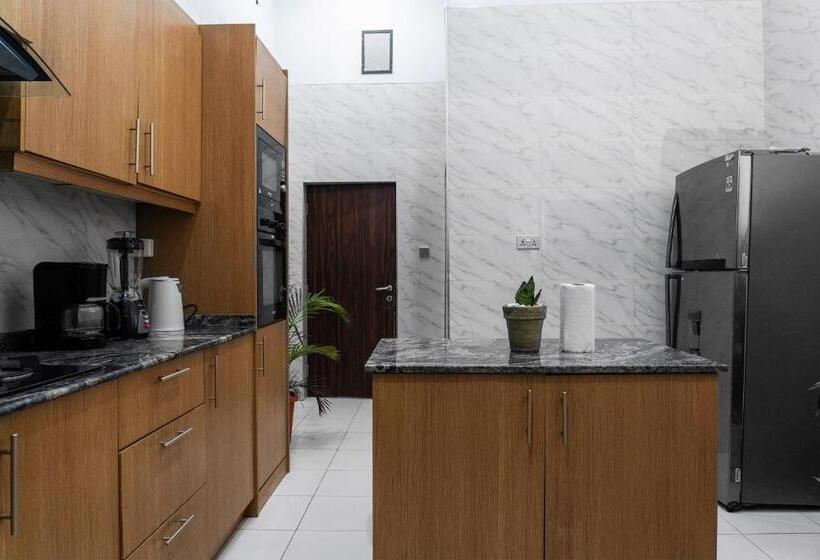 پانسیون Luxury 4 Bedrooms Terrace Duplex