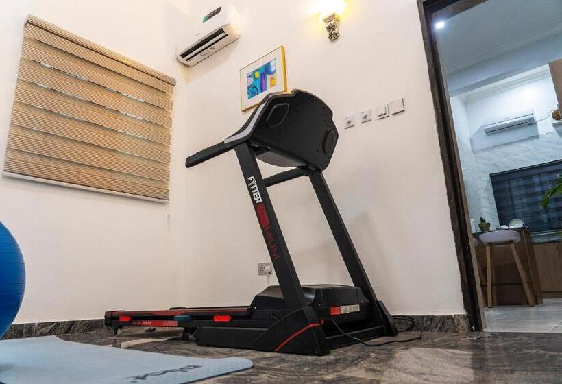 پانسیون Luxury 4 Bedrooms Terrace Duplex