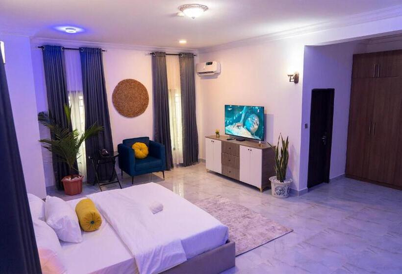 پانسیون Luxury 4 Bedrooms Terrace Duplex