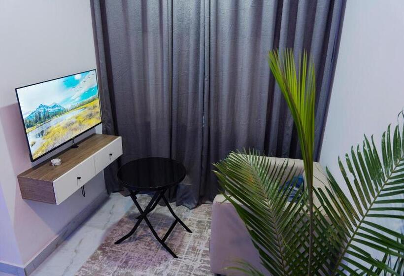 پانسیون Luxury 4 Bedrooms Terrace Duplex