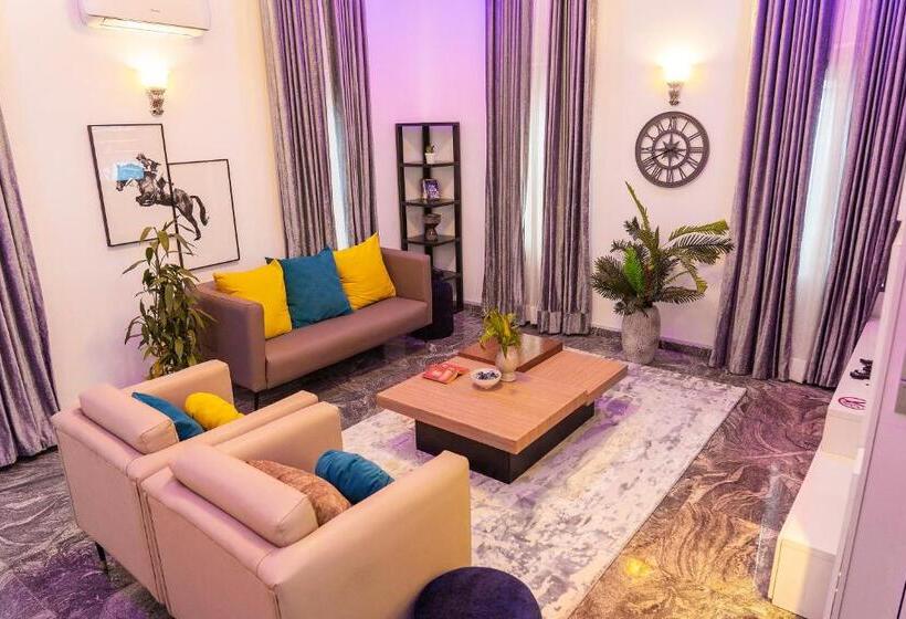 پانسیون Luxury 4 Bedrooms Terrace Duplex