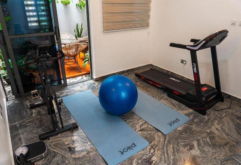 پانسیون Luxury 4 Bedrooms Terrace Duplex