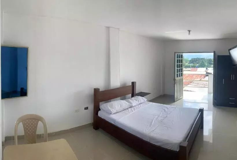 Majatalo Luz De Luna Hostal