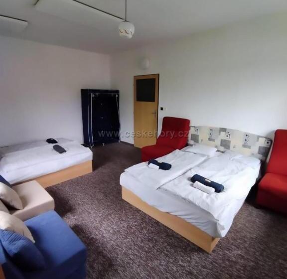 ペンション Penzion Nikol