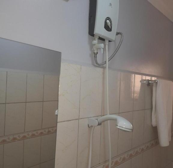 Primerose Hotel Mubende