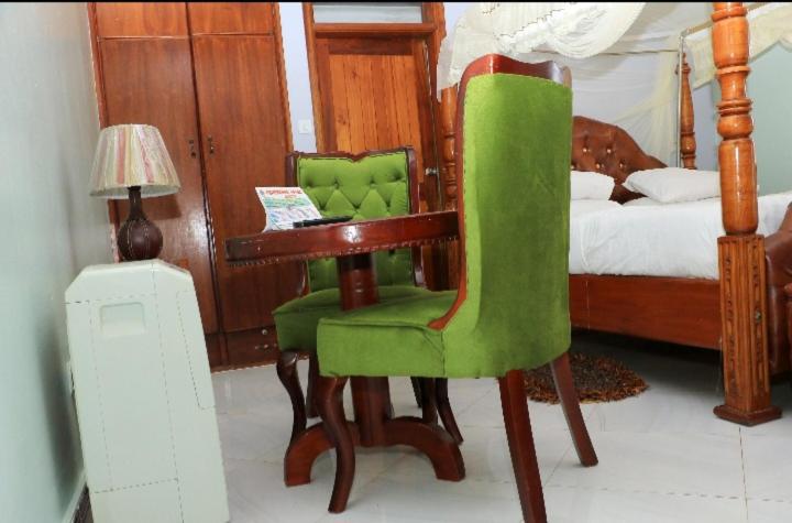 Primerose Hotel Mubende