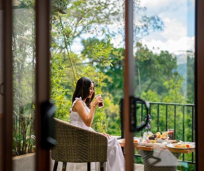 Resort Celestial Hills   Villas & Suites By The Clarks