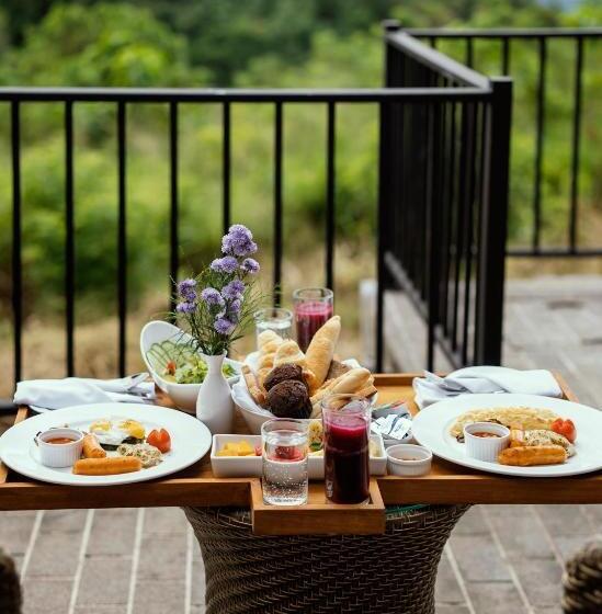 Resort Celestial Hills   Villas & Suites By The Clarks