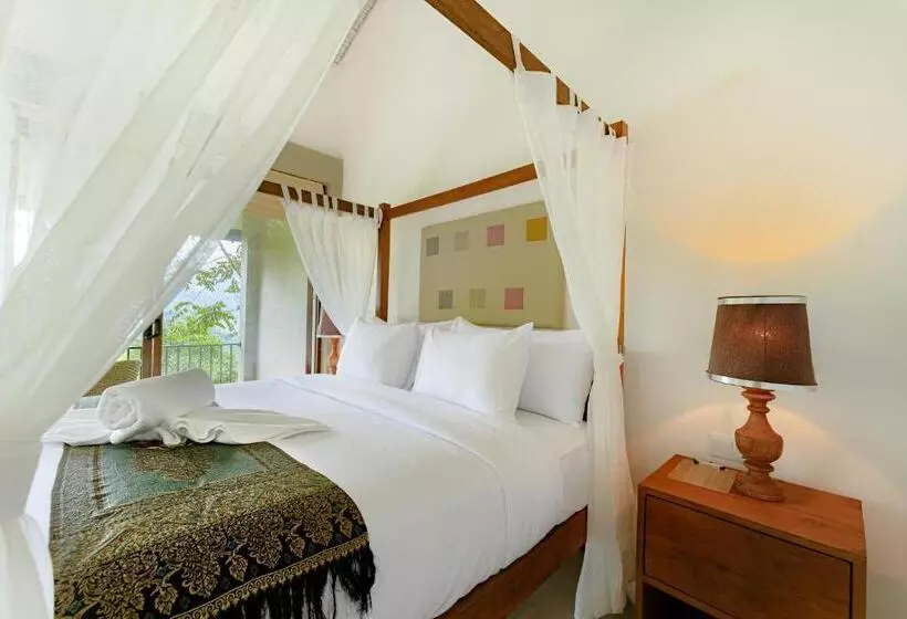 リゾートホテル Celestial Hills   Villas & Suites By The Clarks