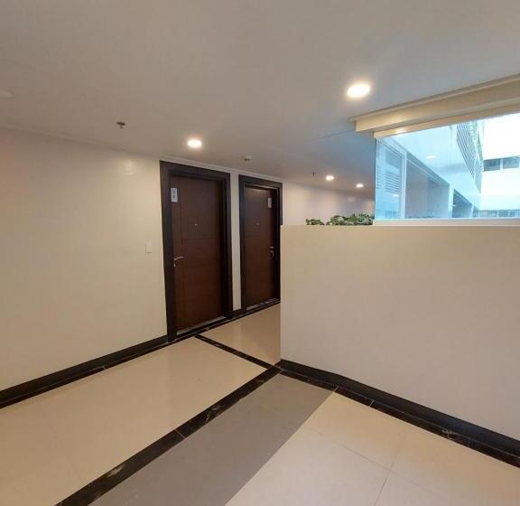 St. Honore New Condo Unit