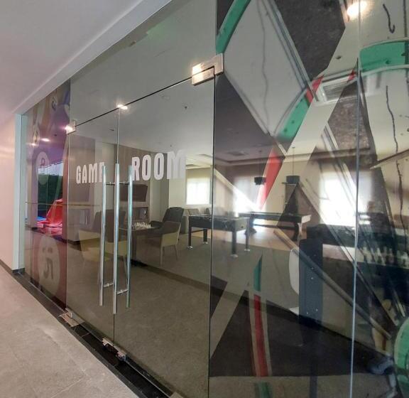 St. Honore New Condo Unit