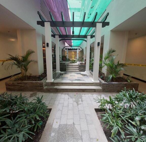 St. Honore New Condo Unit