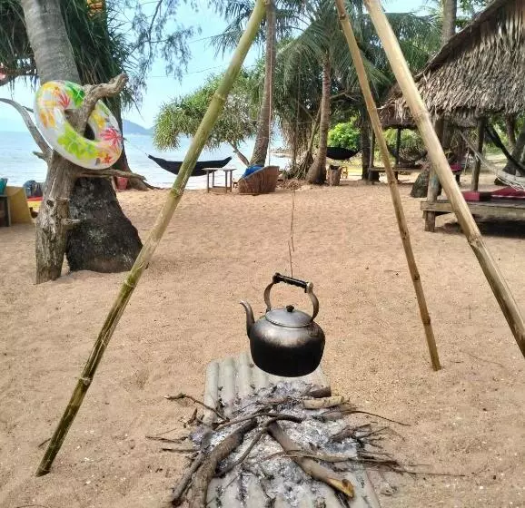 ベッドアンドブレックファースト Fat Rabbit Beach Resort