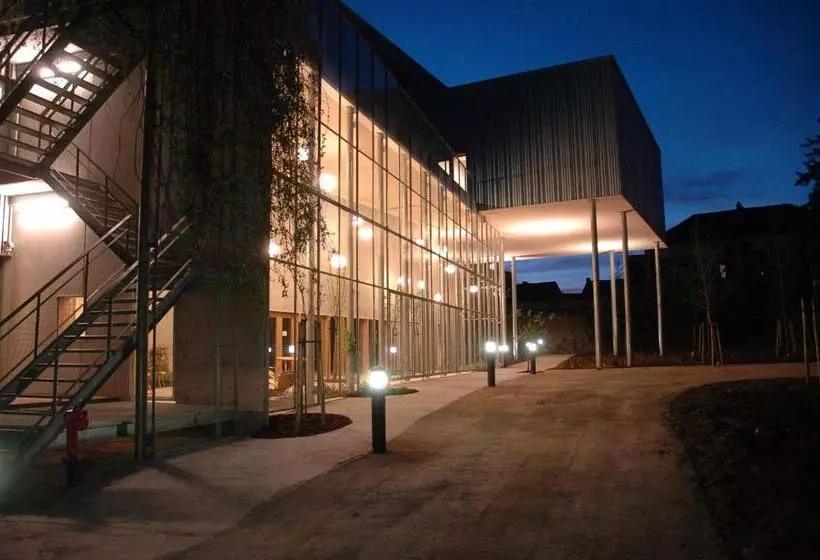 Aamiaismajoitus (B&B) Le Val Du Vieux Chêne Chambre D Hôtes