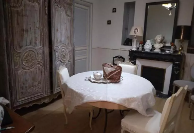 Aamiaismajoitus (B&B) Villa Beauséjour