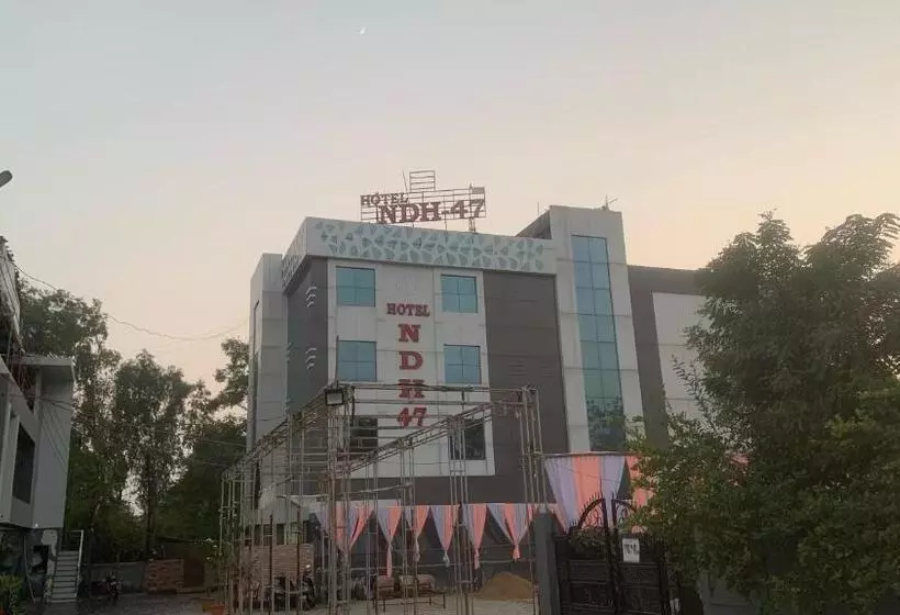 Collection O Hotel Ndh 47