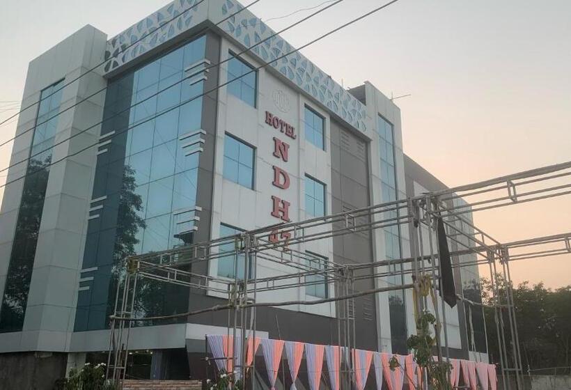 Collection O Hotel Ndh 47